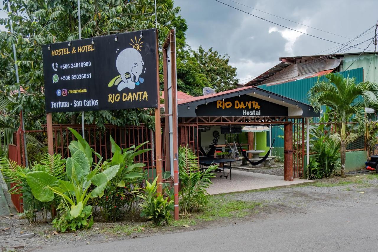 Rio Danta Hostel La Fortuna ภายนอก รูปภาพ