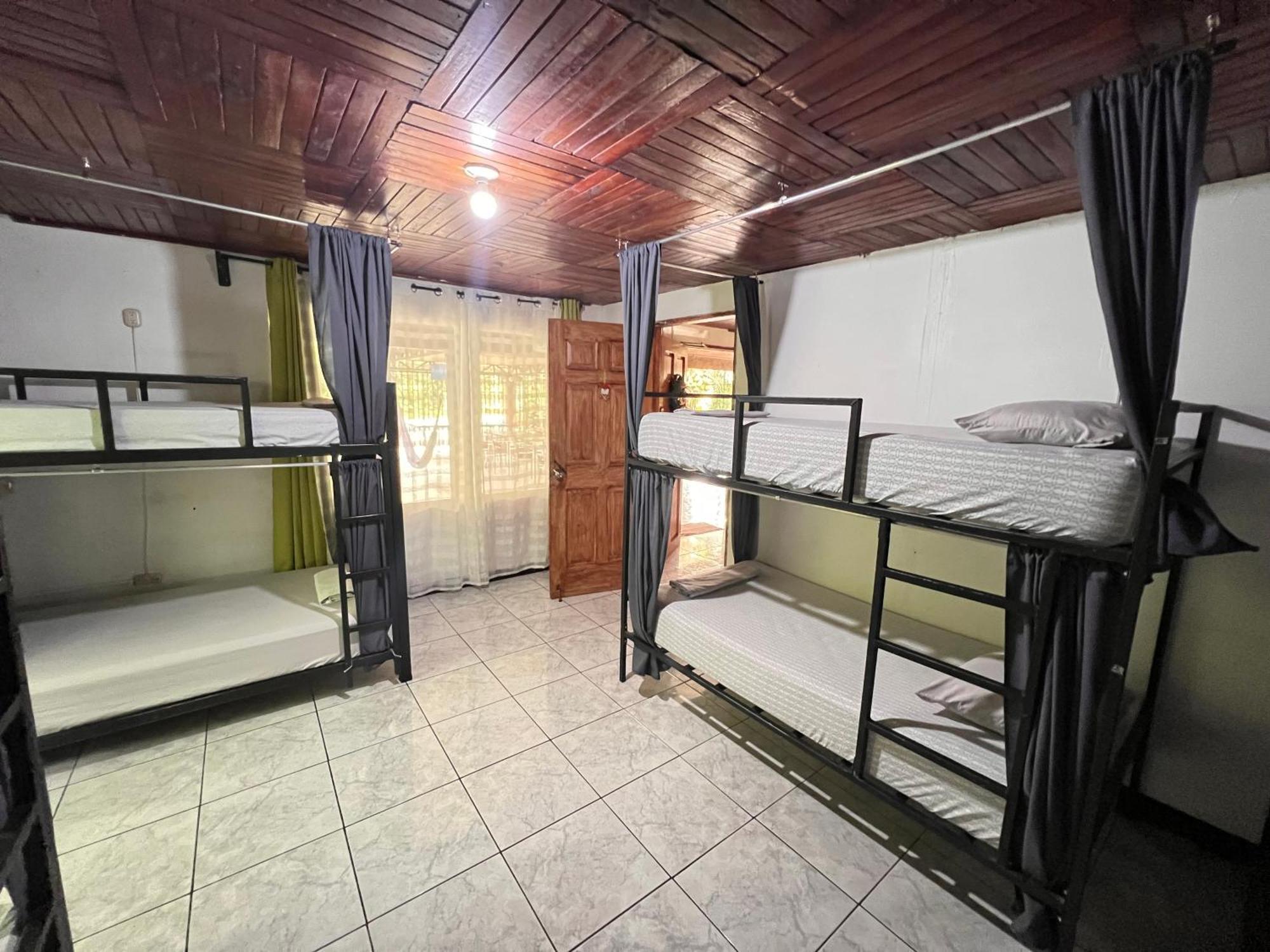 Rio Danta Hostel La Fortuna ภายนอก รูปภาพ