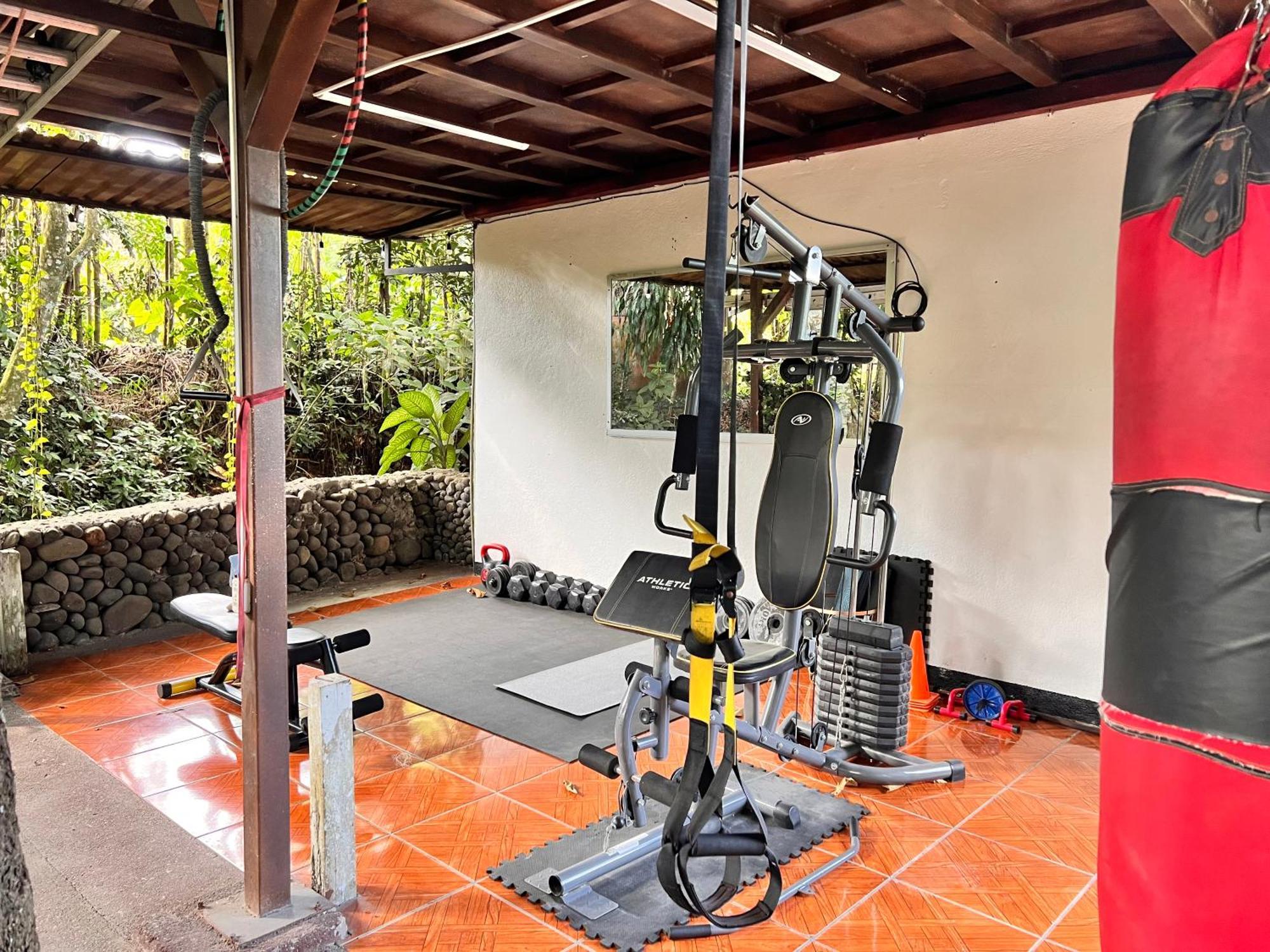 Rio Danta Hostel La Fortuna ภายนอก รูปภาพ