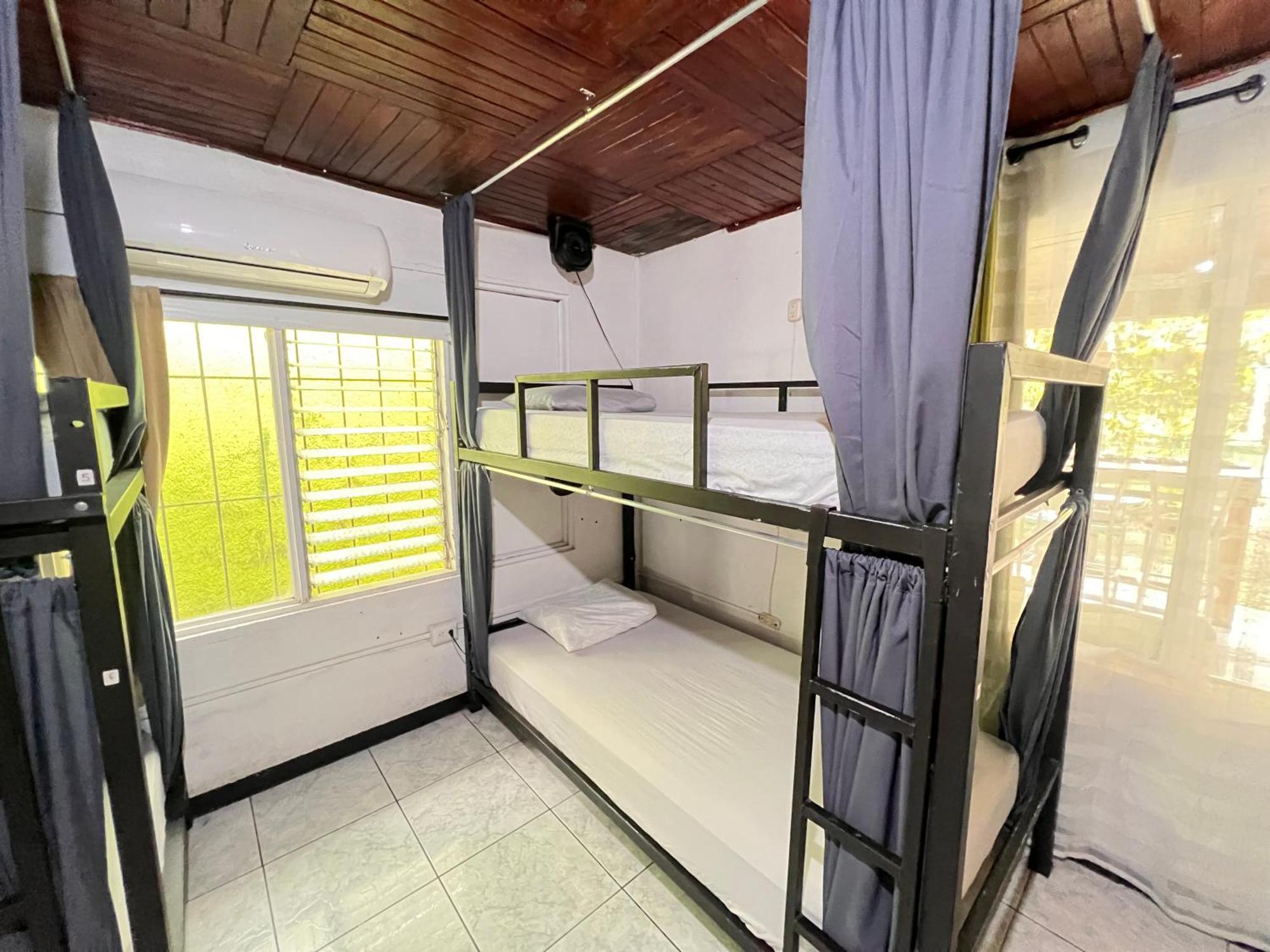 Rio Danta Hostel La Fortuna ภายนอก รูปภาพ
