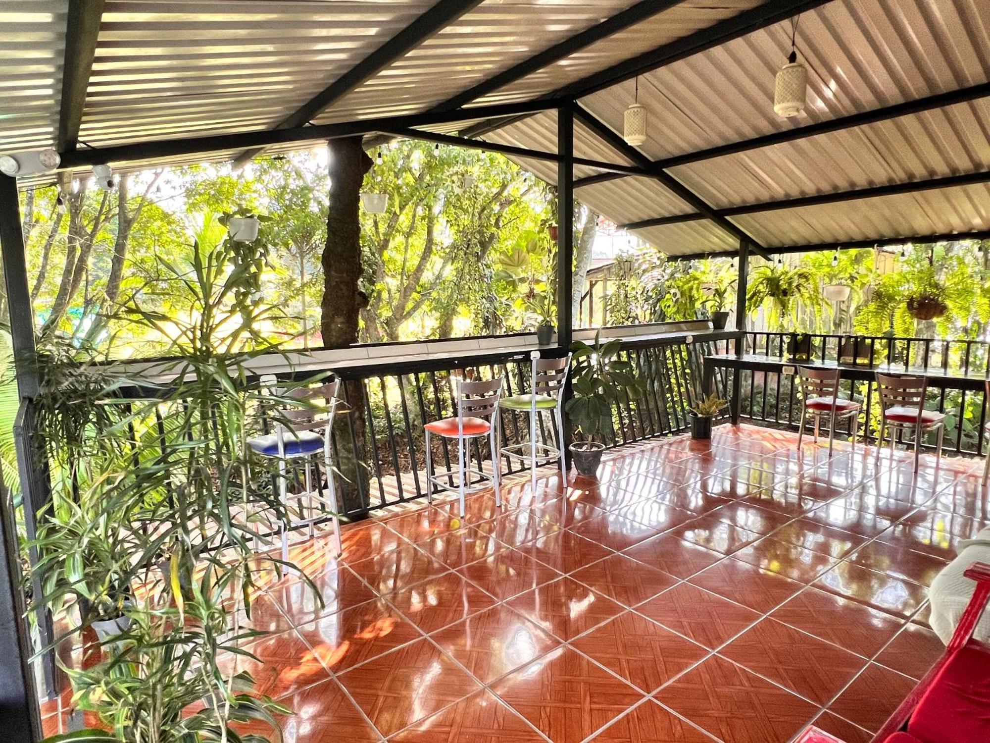 Rio Danta Hostel La Fortuna ภายนอก รูปภาพ