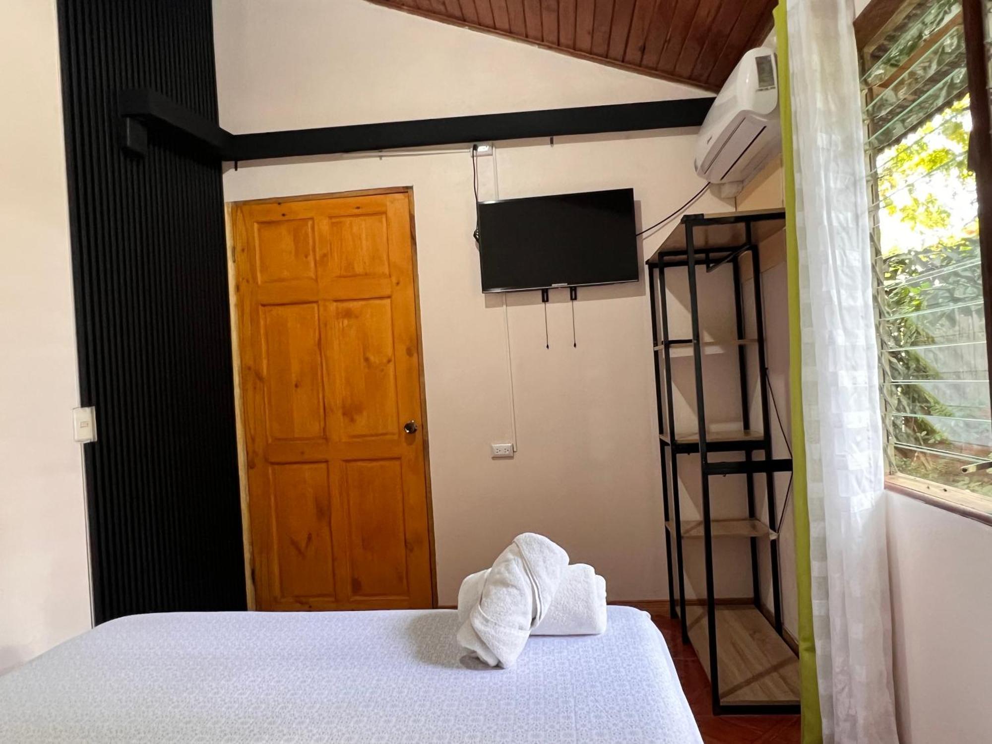 Rio Danta Hostel La Fortuna ภายนอก รูปภาพ