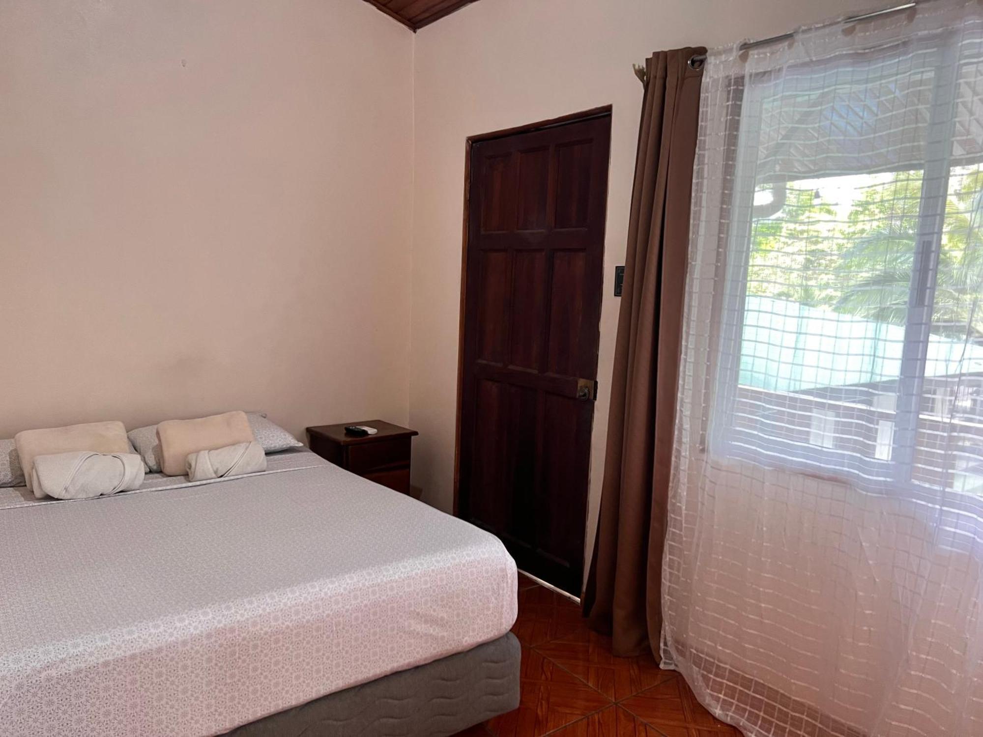 Rio Danta Hostel La Fortuna ภายนอก รูปภาพ